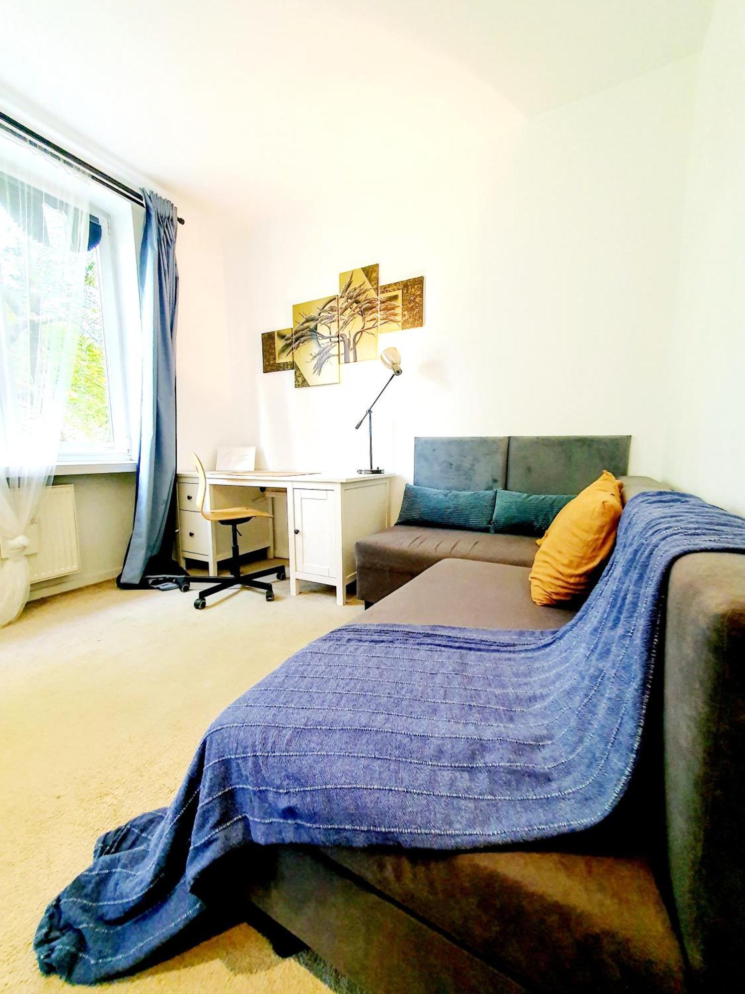 Apartment Rabaty Od 2 Nocy Cale Prywatne Mieszkanie 2 Darmowy Parking Kuchnia Lazienka Cicho Blisko Piotrkowska Galeria Sauna Park *
